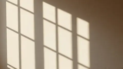 صورة تحريرية هادئة مرافقة لموضوع كم يدوم البوتكس